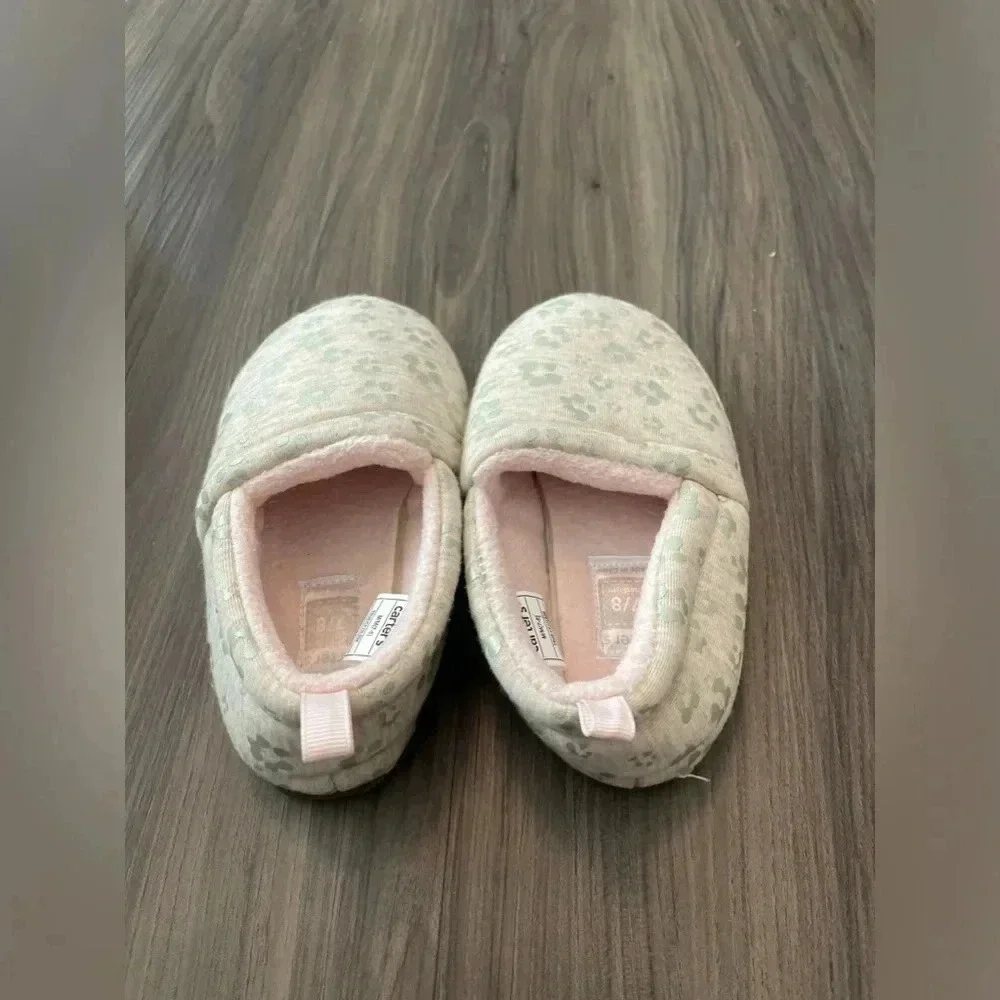 Carters toddler girls tan leopard slippers size 7/8C
